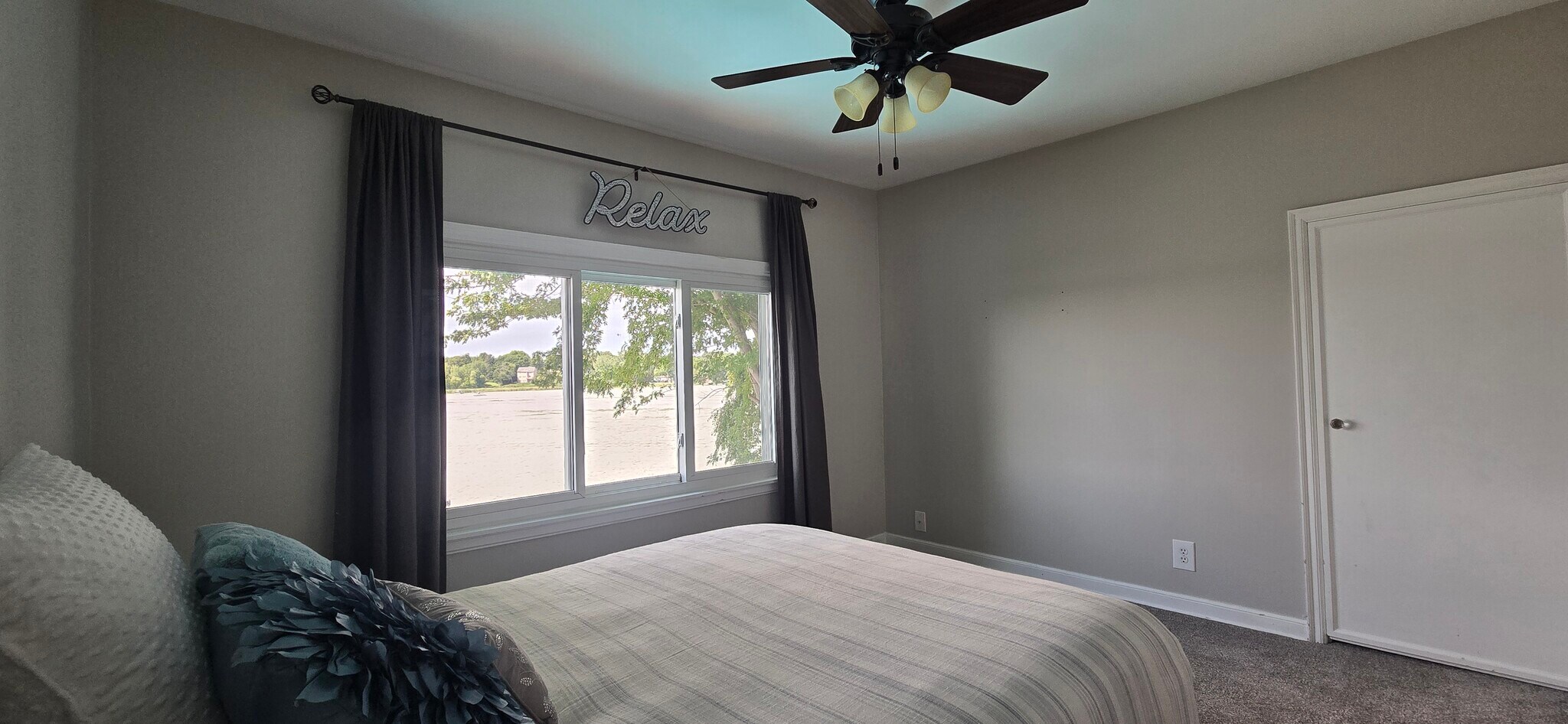 Bedroom: Relax and Enjoy - 2003 Arbor Ln