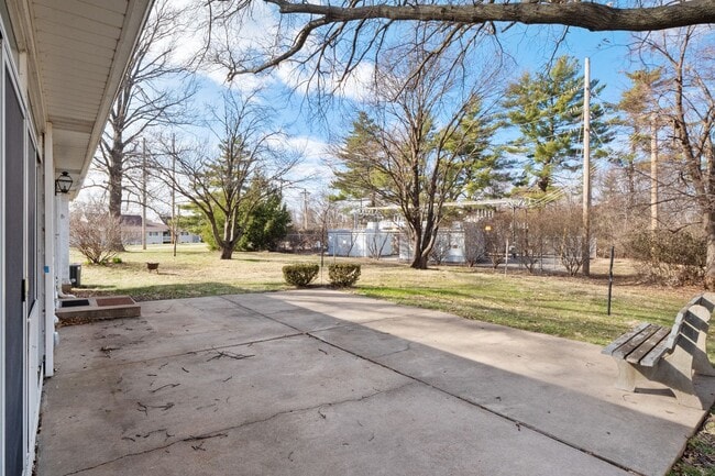 Building Photo - 12447 McKelvey Rd