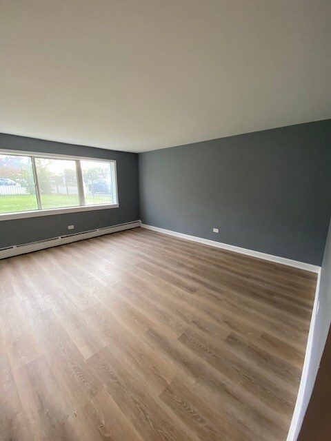 Building Photo - 9602 Golf Terrace