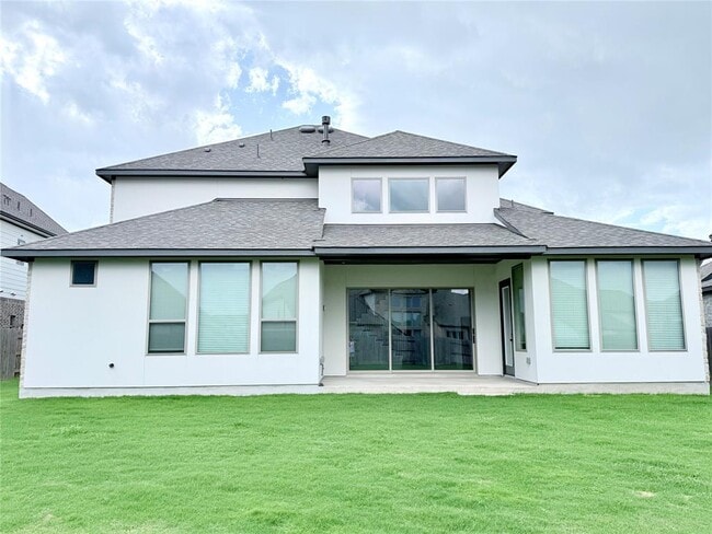 Building Photo - 113 Low River Ln