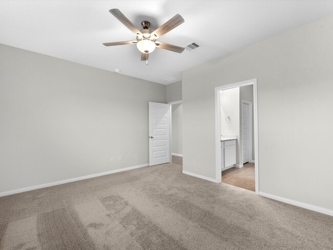 Building Photo - 1211 Rosemead Dr