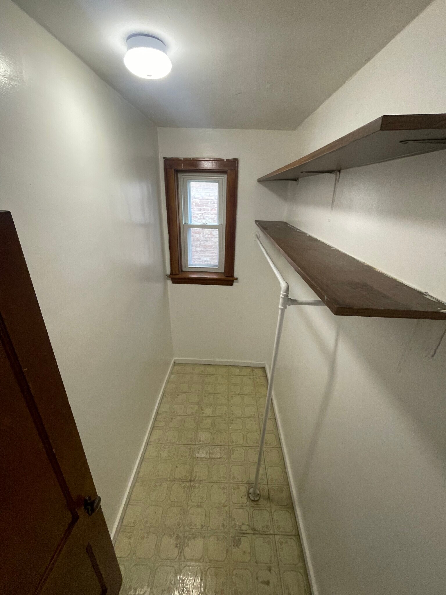 Building Photo - 4829 S Tripp Ave