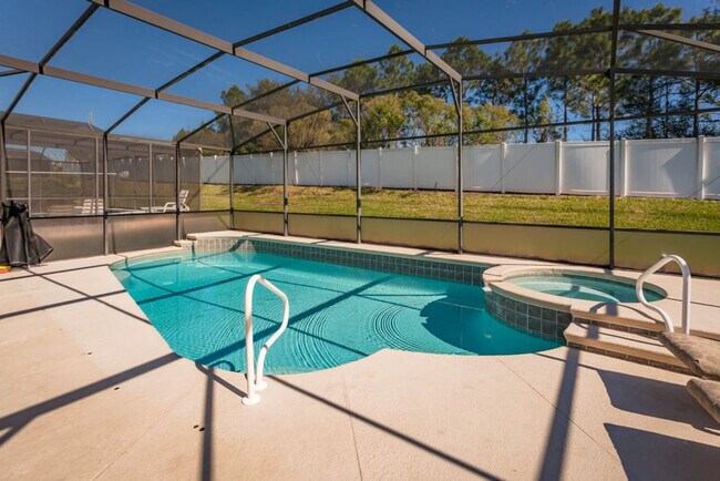 Building Photo - 2217 Wyndham Palms Way