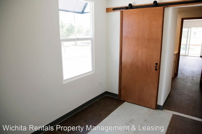 Building Photo - 1 br, 1 bath House - 430 S Pattie Unit A