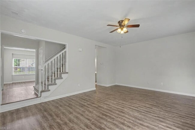 Building Photo - 601 Huntly Dr