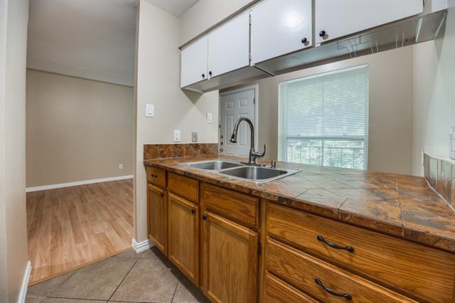 Building Photo - 5508 Tremont St