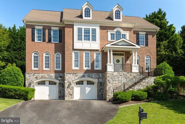 Building Photo - 1577 Maddux Ln
