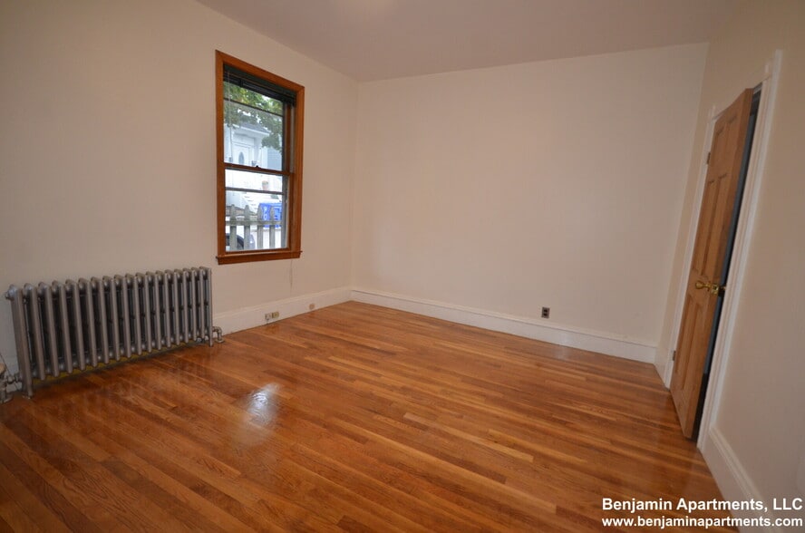Building Photo - 234 Cypress St