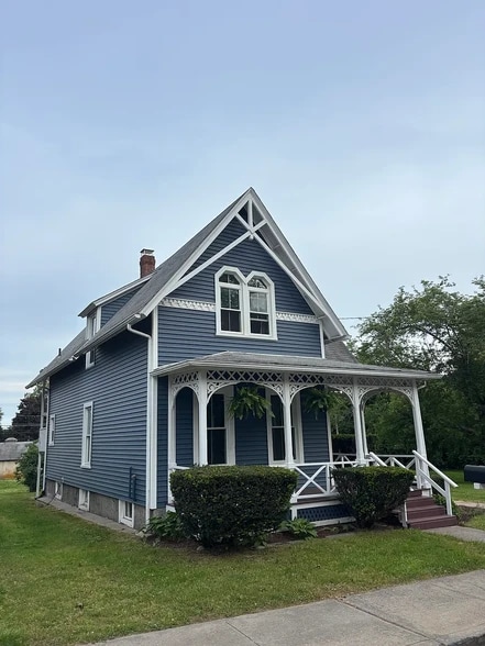 Building Photo - 25 Drive Way