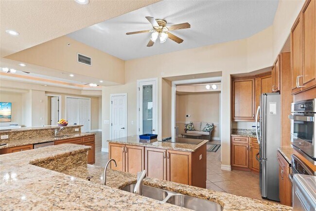 Building Photo - 6100 Jessie Harbor Dr