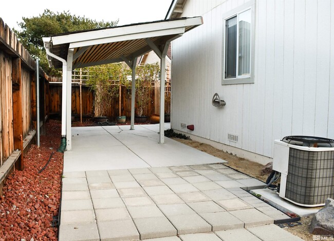 Building Photo - 4918 Bayridge Ln