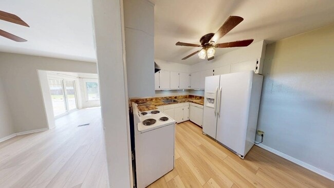 Building Photo - 78 Township Rd