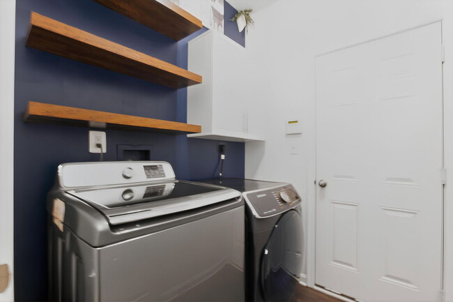 Building Photo - 3256 Truffle Glen Pl