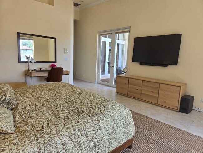 Building Photo - 180 Sedona Way