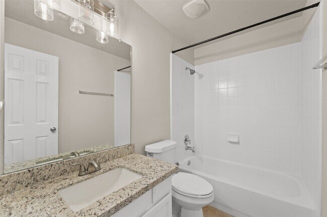 Building Photo - 6022 Yorktown Meadow Ln