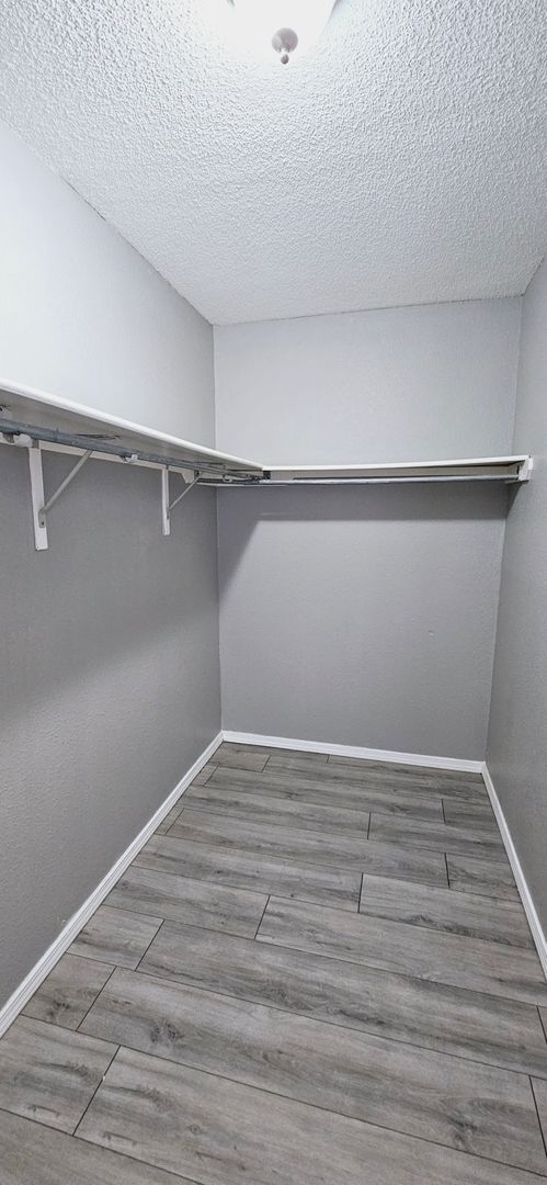 Building Photo - Charming 3 bedroom, 2 bath home in East El Paso!