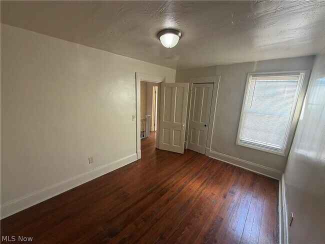Building Photo - 15416 Waterloo Rd