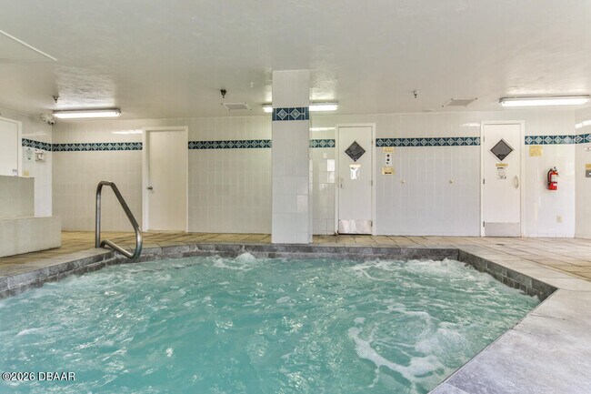 Building Photo - 3757 S Atlantic Ave