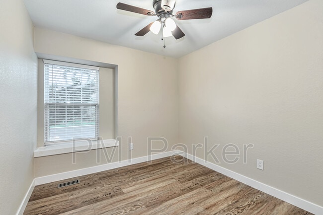 Building Photo - 8487 Wheatgrass Cir