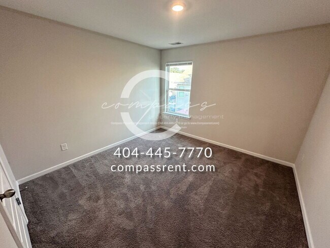 Building Photo - 218 Lyndon Wy NW