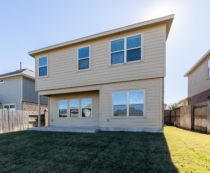 Building Photo - 1023 Chad Lp