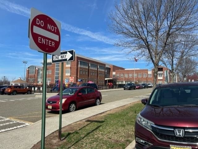 Building Photo - 551 Washington St