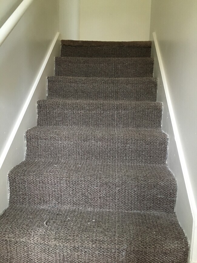 Building Photo - 1603 NW 4th St