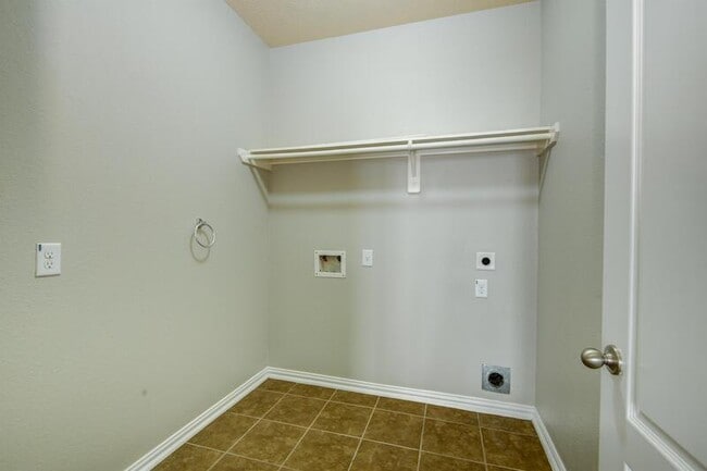 Building Photo - 122 Bright Brook Ln