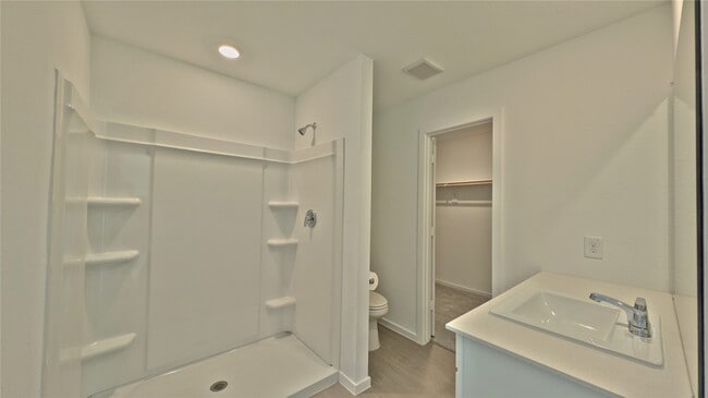 Building Photo - 16843 Old Wagon Wy