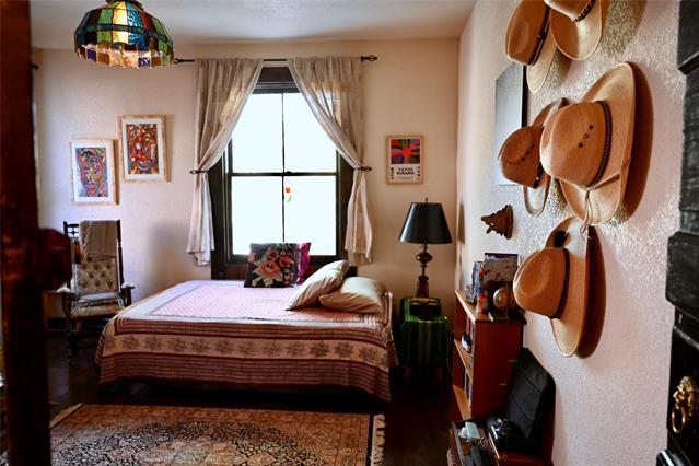 Building Photo - 327 S Edgefield Ave