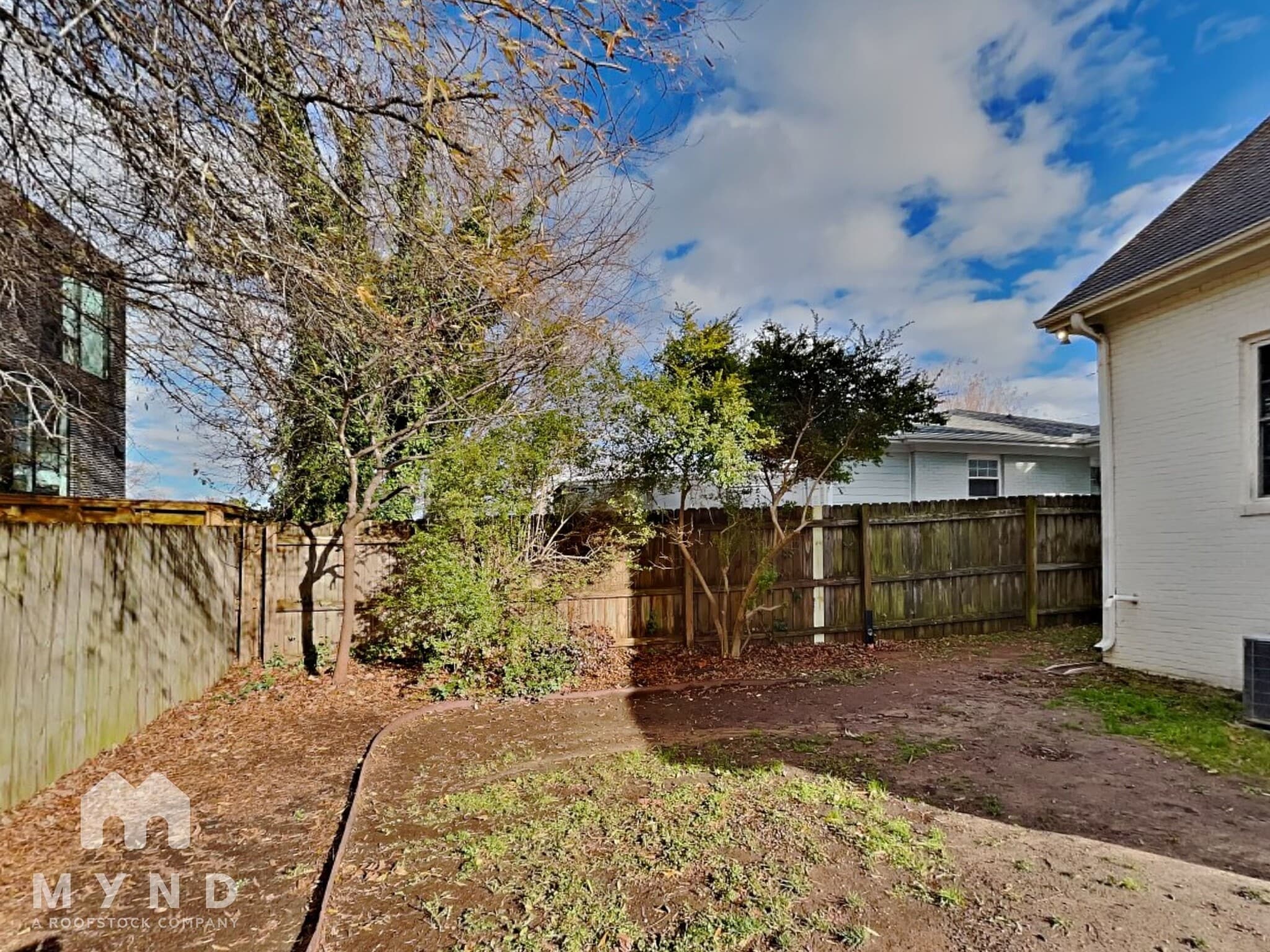 Building Photo - 211 Idlewild Ave