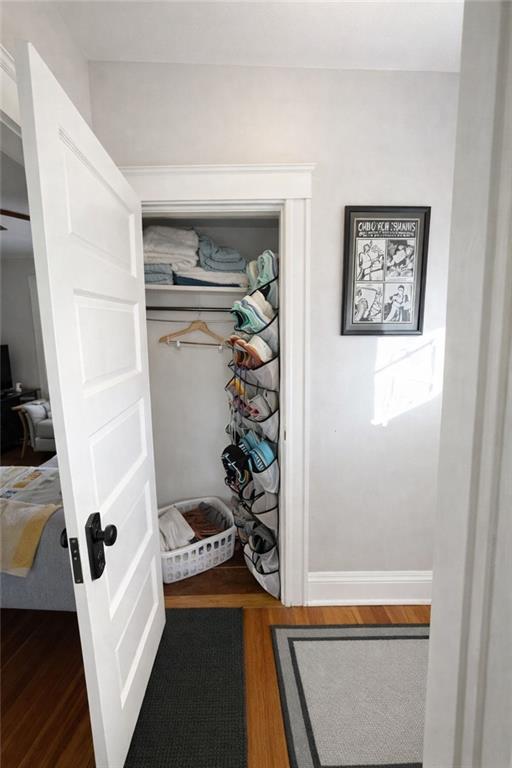 Building Photo - 22 Mayflower St