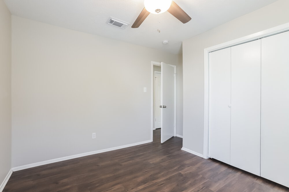 Building Photo - 10318 Bushy Creek Dr