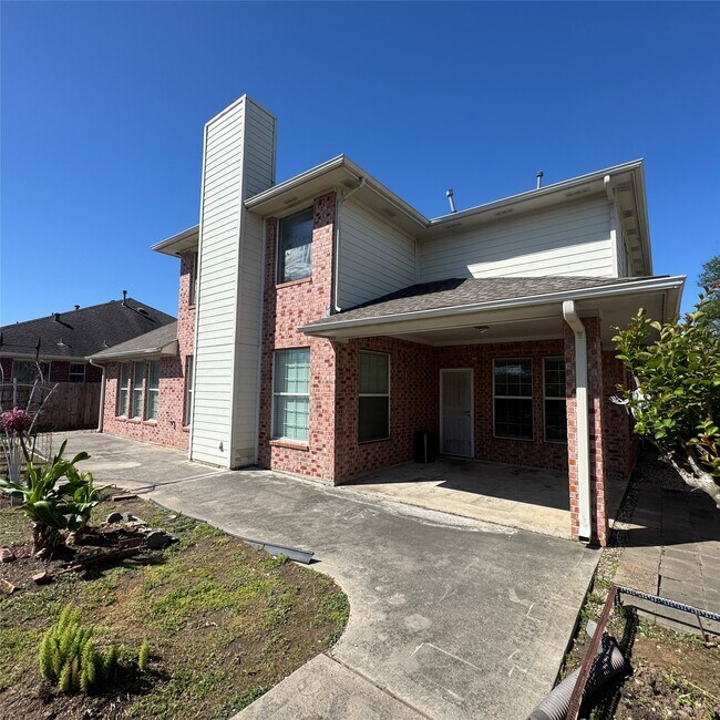 Building Photo - 6611 Sunrise Valley Ln