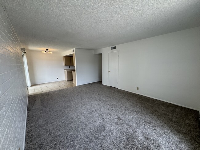 Building Photo - 4917 N 73rd St