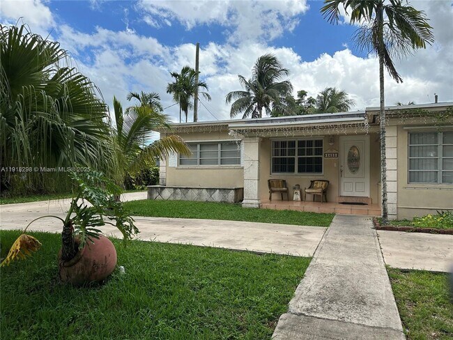 Building Photo - 6420 SW 18th Terrace