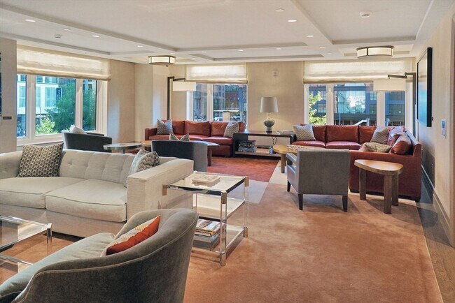 Building Photo - 100 Lovejoy Pl