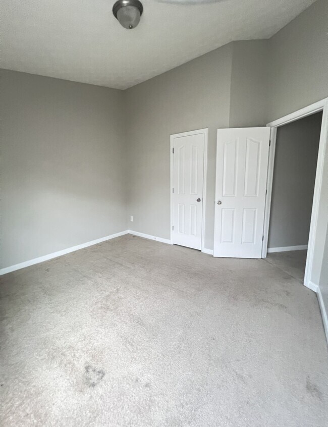 Building Photo - 3803 Augustine Pl