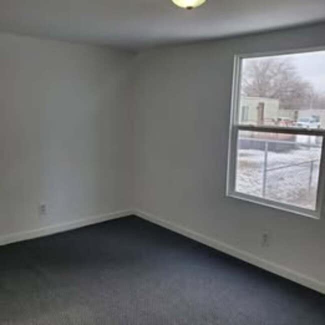 Building Photo - 107 Gumbo Dr