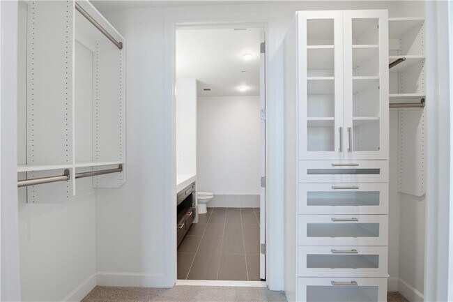 Building Photo - 1820 Peachtree St NW