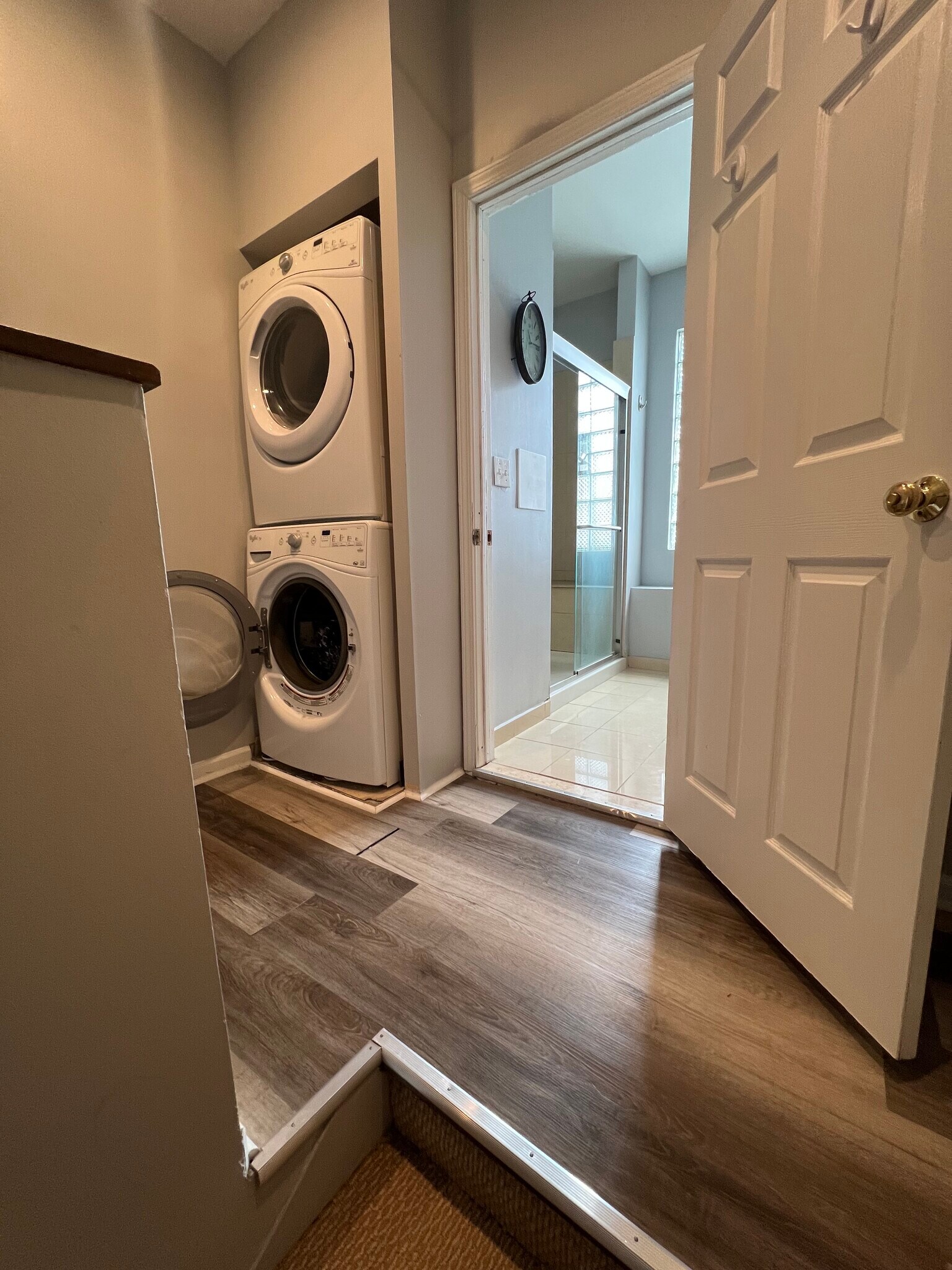 washer and dryer - 2114 W Lyndale St