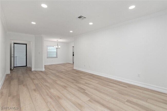 Building Photo - 4126 Belair Ln