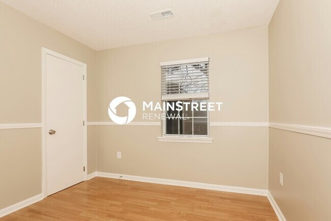 Building Photo - 3 Bedroom Pet-Friendly Home in Pineville, NC with Main Street Renewal