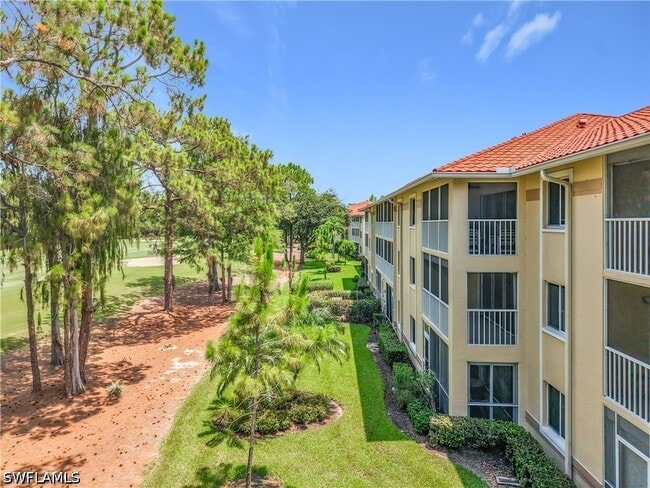 Building Photo - 3685 Amberly Cir