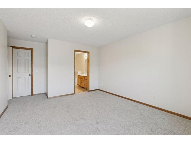 Building Photo - 17542 Gillette Way