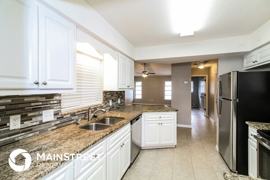 Building Photo - 2172 S Cranberry Blvd