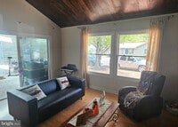 Building Photo - 24 Biscayne Pl