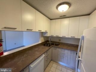 Building Photo - 4817A Aberdeen Dr