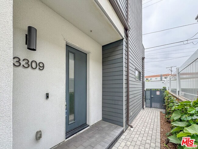 Building Photo - 3309 Aria Ln