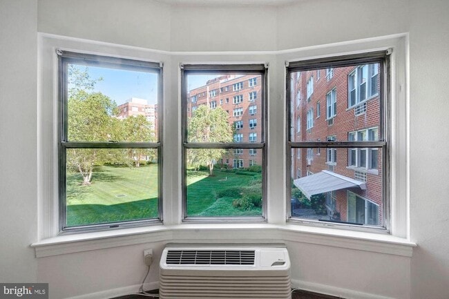 Building Photo - 2500 Q St NW